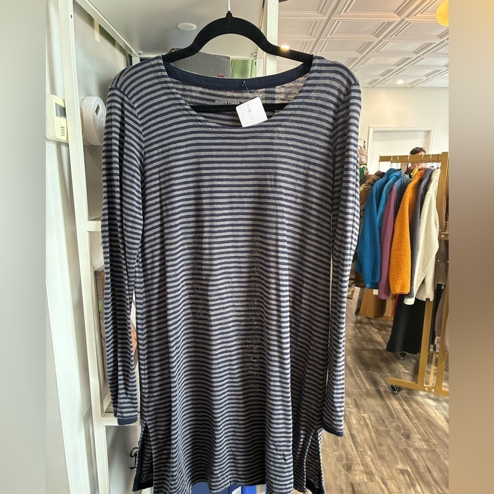 Eileen Fisher, navy and gray striped long sleeve tunic top size small